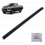 สักหลาดร่องกระจก ประตูหน้า-ข้างขวา สั้น ของแท้ 1 ชิ้น สีดำ สำหรับ Mitsubishi Triton L200 MQ MR Pick Up 2Dr ปี 2016-2022